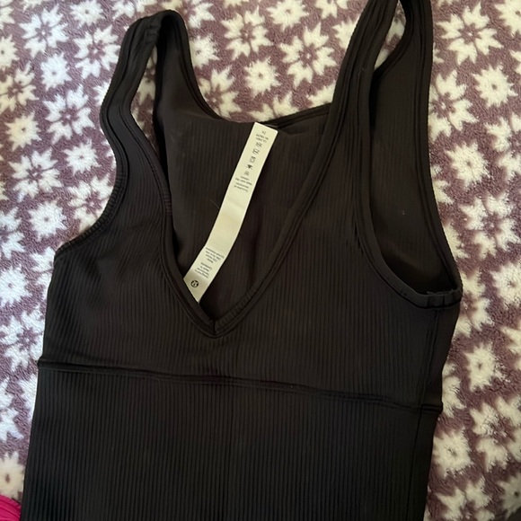 lululemon athletica Tops - Power Pivot tank